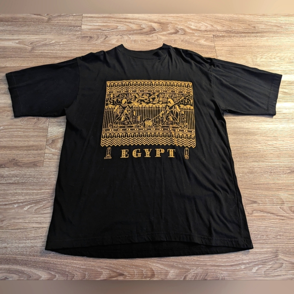 Vintage graphic t shirt L